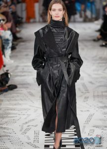 Langer schmaler Gürtel für 2020