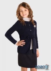 Modische Schuljacke für 2020