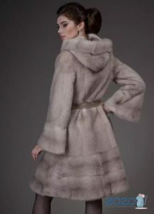 Leichter russischer Nerz - 2020 Pelzmäntel