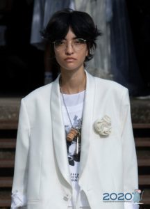 Transparente runde Brille - Mode für Frühjahr und Sommer 2020