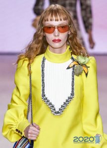 Modebrille mit orangefarbenen Gläsern Frühling-Sommer 2020