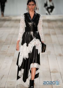 Asymmetrisches Lederkleid Frühling-Sommer 2020