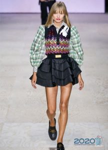 Trendy mehrstufige Röcke Frühling-Sommer 2020