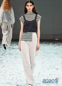 Überlagertes Bild von Frühling und Sommer 2020