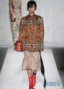 Schildkrötenjacke Frühling-Sommer 2020