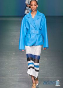 Hellblaue Lederjacke Frühling-Sommer 2020