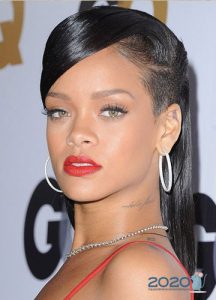 Haarschnitte und Frisuren für alle Haartypen - Mode für 2020