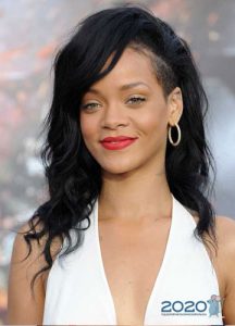 Rasierter Whisky - 2020 Mode für langes Haar