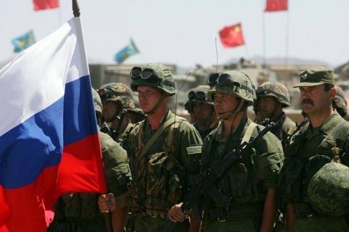 Die Zufriedenheit des Militärs der Russischen Föderation